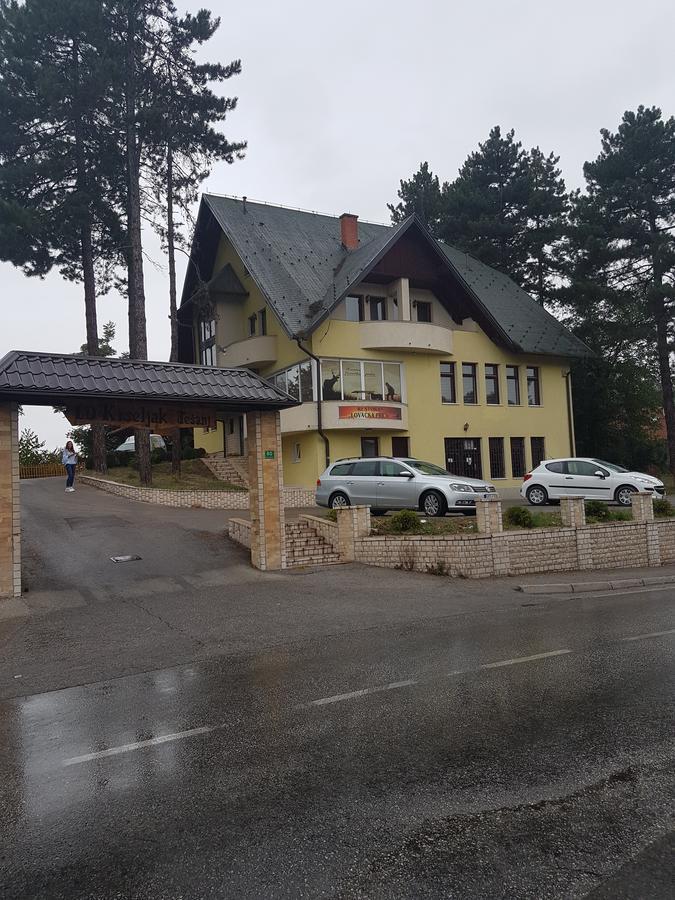Restoran&Motel And Apartmants Lovacka Prica Tesanj Buitenkant foto
